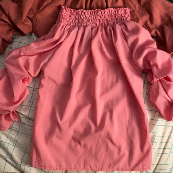 Off shoulder top - Picture 1 of 4